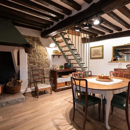 Roncobertolo R&b Bed and Breakfast 3*
